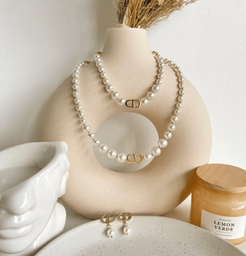 סט כריסטיאן דיור זהב פנינים CD