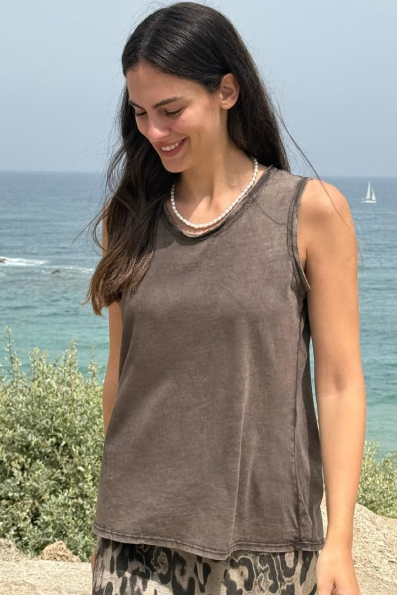 גופיה וי וואש Me