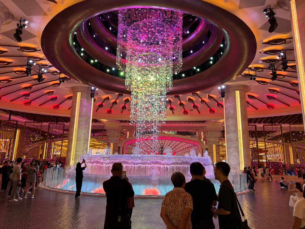 Giant chandelier at the lobby of the Galaxy Hotel.