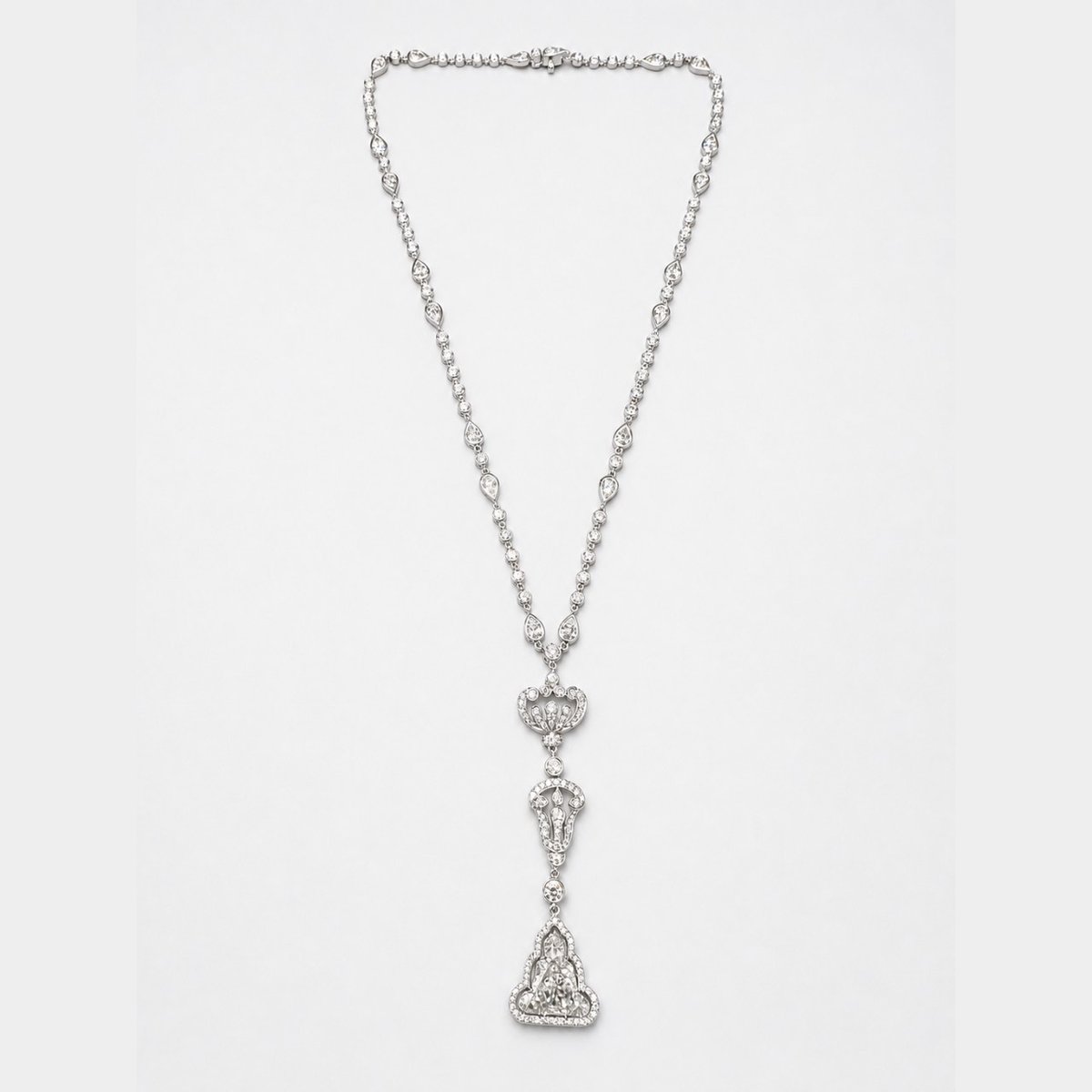 SCHREINER 18K White Gold HRD Certified Buddha Diamond Necklace