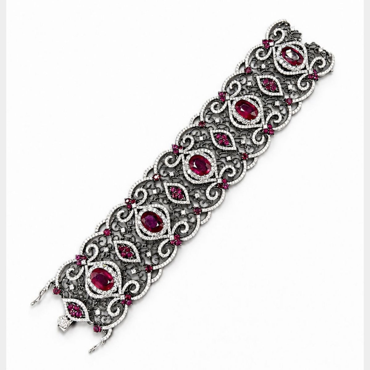 18K White Gold Diamond & Ruby Bracelet