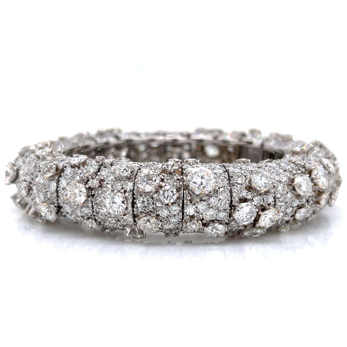 1960's Platinum 84.00 Ct Diamond Bracelet
