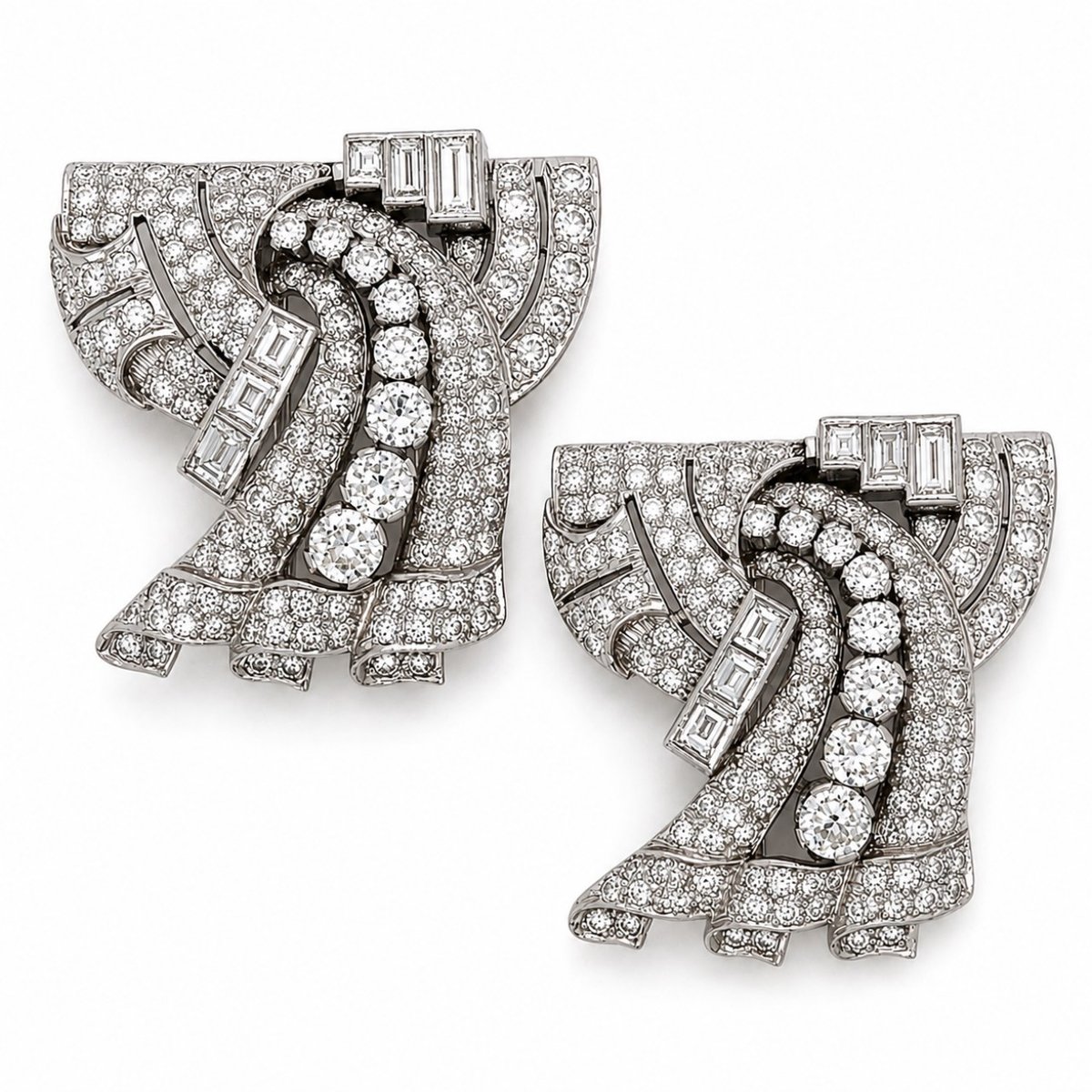 Art Deco Platinum Diamond Brooch/Clips