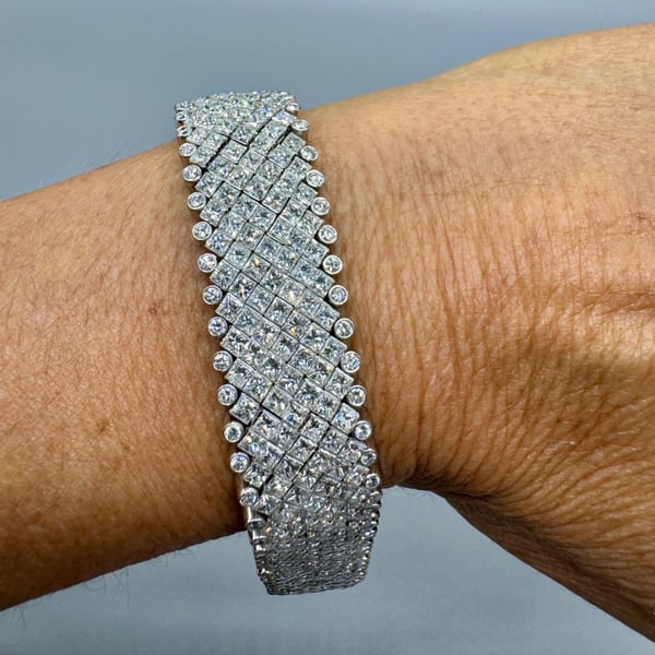 32.40 Ct. Diamond Bracelet