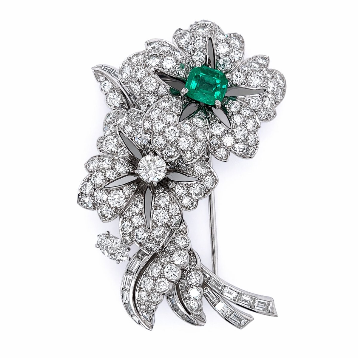 Art Deco Platinum 8.40 Ct. Diamond Flower Brooch