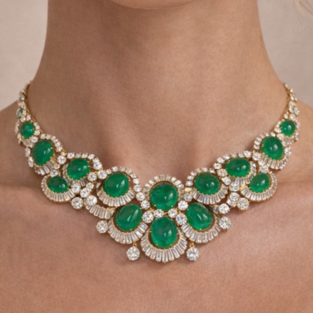 Art Deco Platinum Emerald & Diamond Necklace