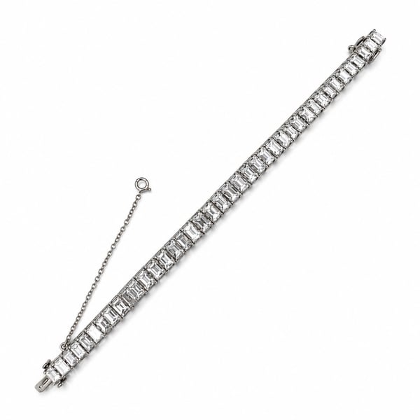 Art Deco Platinum 26.00 Ct. Emerald-cut Graduated Diamond Tennis Bracelet