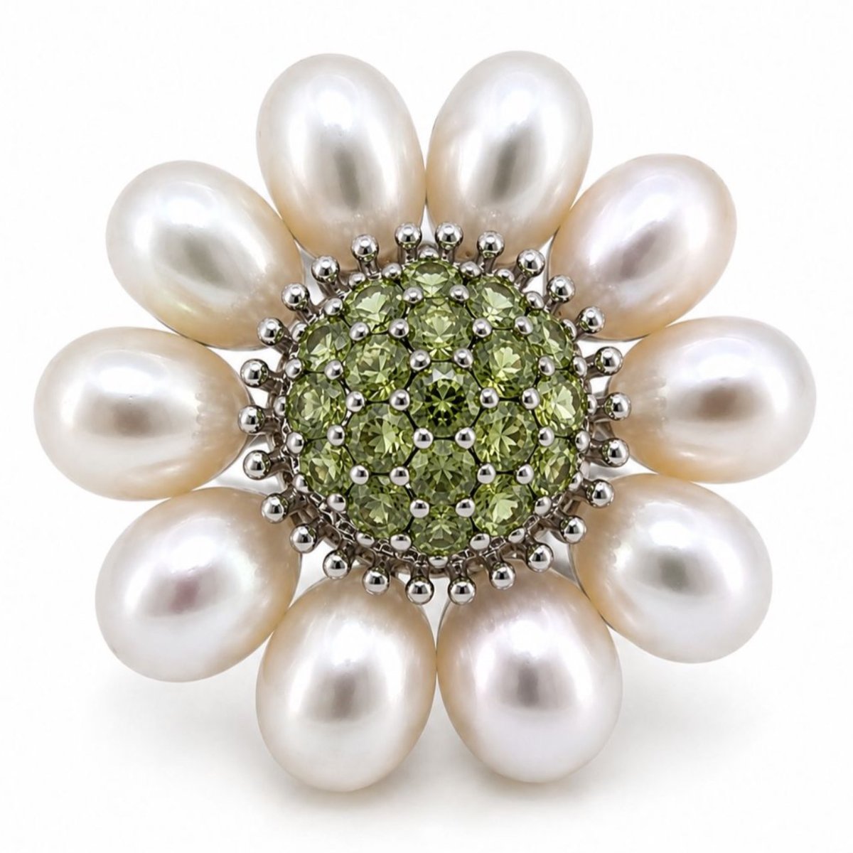 18K White Gold Fresh Water Pearl & Peridot Brooch/Pendant