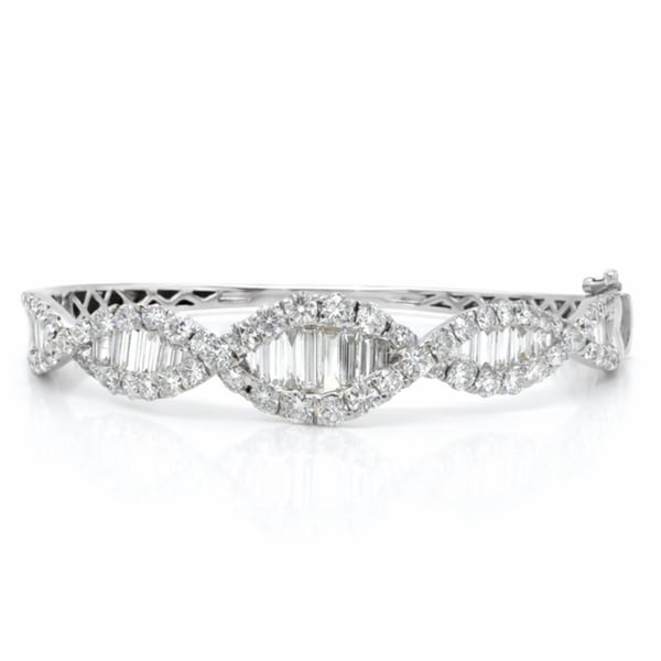 18K White Gold 6.50 Ct. Diamond Bangle Bracelet