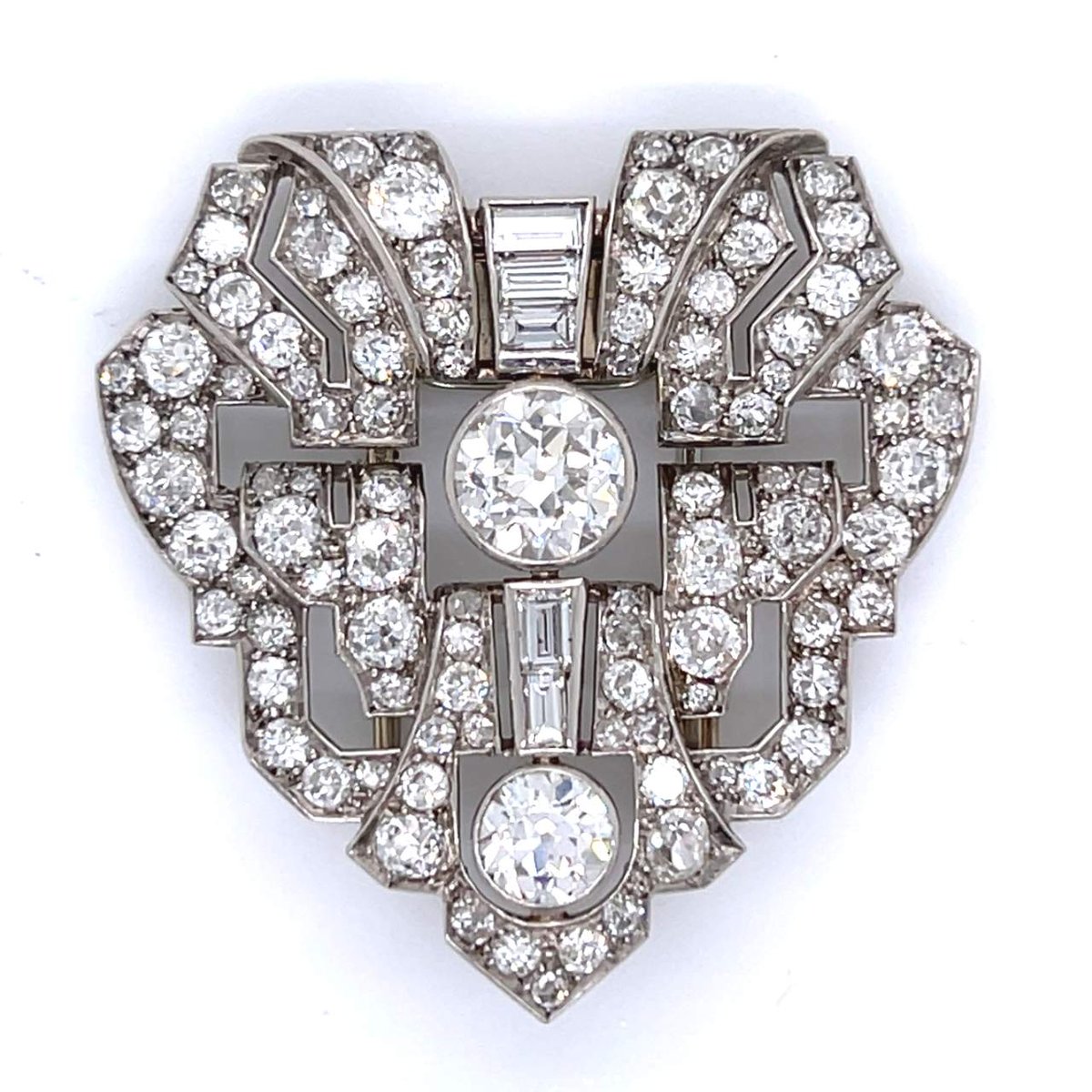 French Art Deco Platinum Diamond Brooch