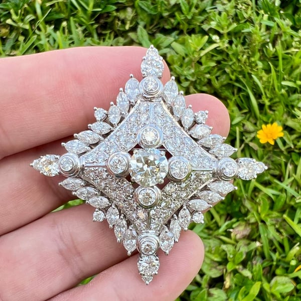 18K White Gold 10.70 Ct. Diamond Pendant/Brooch