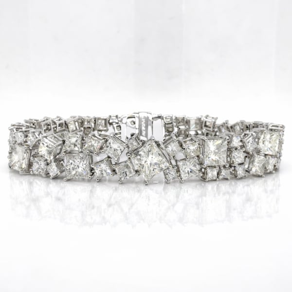 Platinum 29.98 Ct. Diamond Bracelet