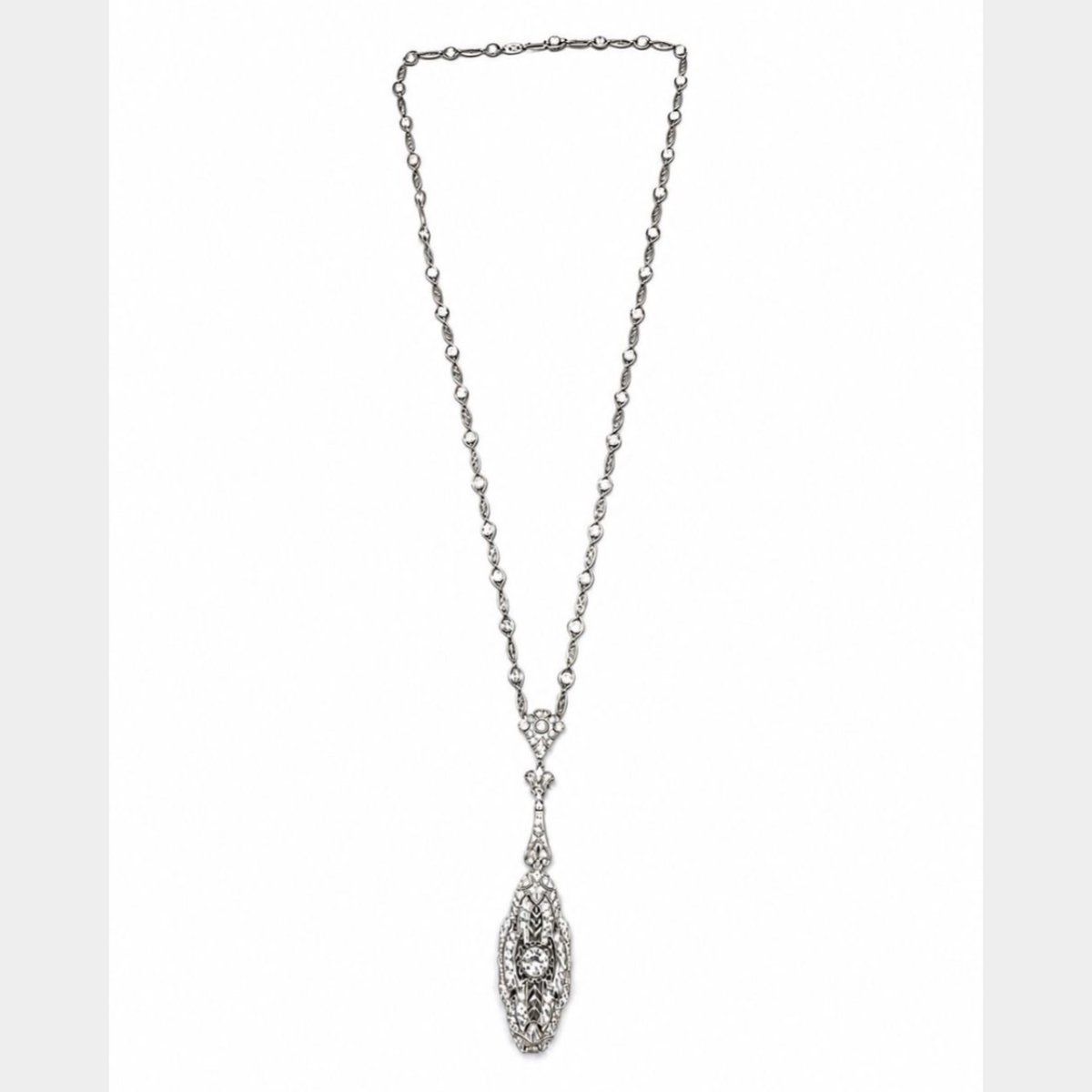 Art Deco Platinum 13.70 Ct. Diamond Necklace