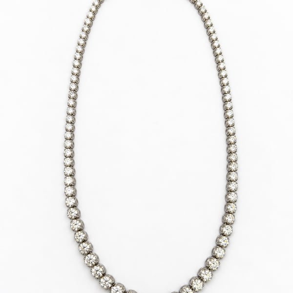 14K White Gold 18.00 Ct. Graduated Diamond Necklace