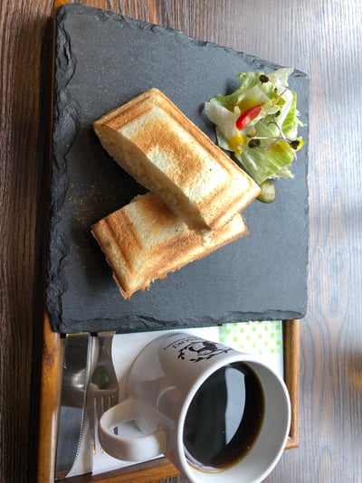 5ADF702A-64DA-42C7-86FF-D5B5280F77F1