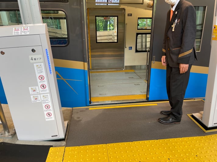 47E6FB03-356A-4669-87CF-A058B40B42D5