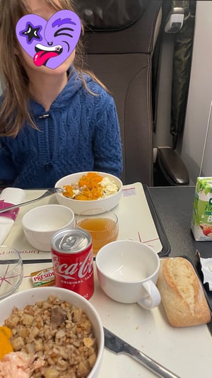 6019ADBC-B644-443F-8776-EA33C8474B5B