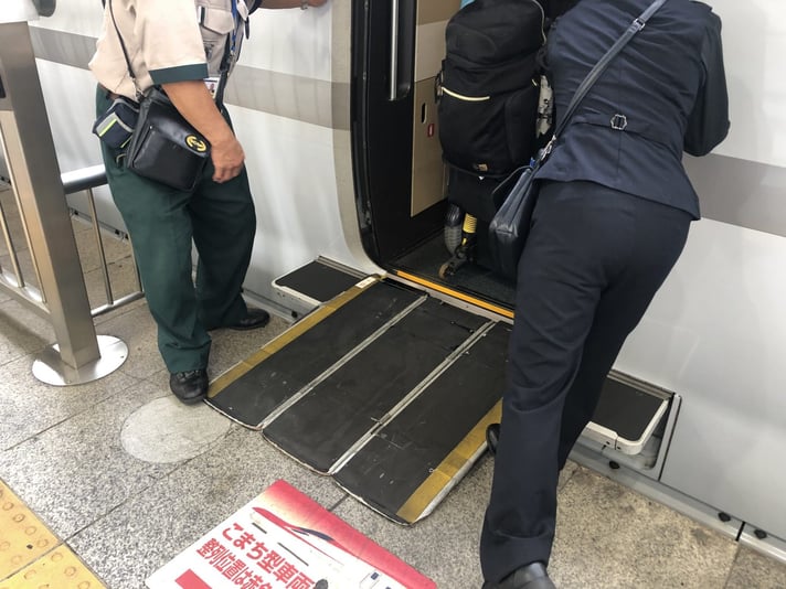 454686DB-8C03-439D-8DA0-9CEF11897EB1