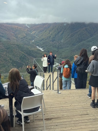 97F50B9A-64FE-434E-9F38-93CB98E4750A_1_105_c