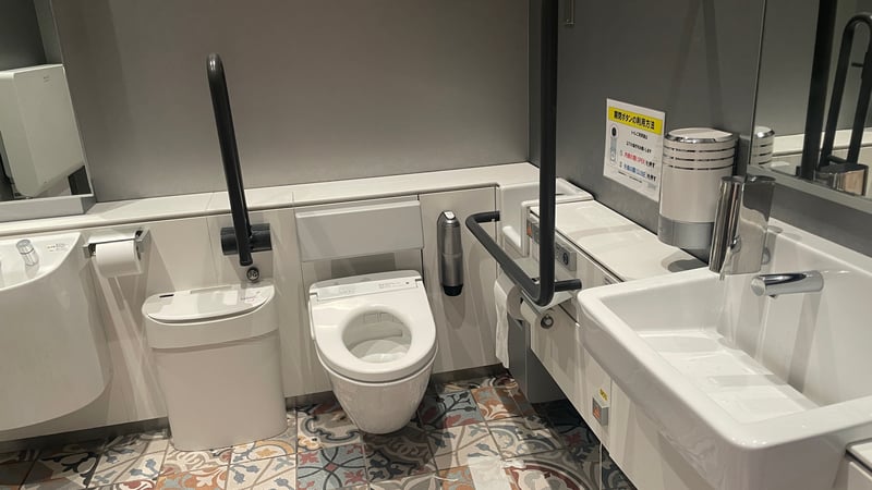 A58F003A-FBA8-4432-B78C-56434CF35C15