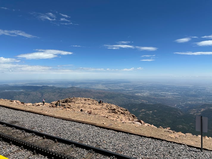 D691892B-47FF-4A5B-A451-4D1542EFCAD6