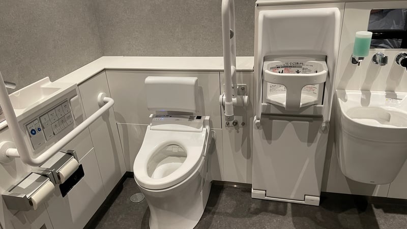 A8A0C066-5E93-4206-8E3E-C82560B926F5