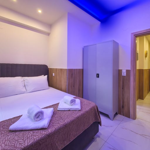 Deluxe Two-Bedroom Apartment n. 2 photo 14