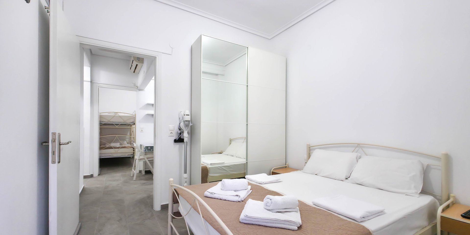 SWISS Apartment by SDR