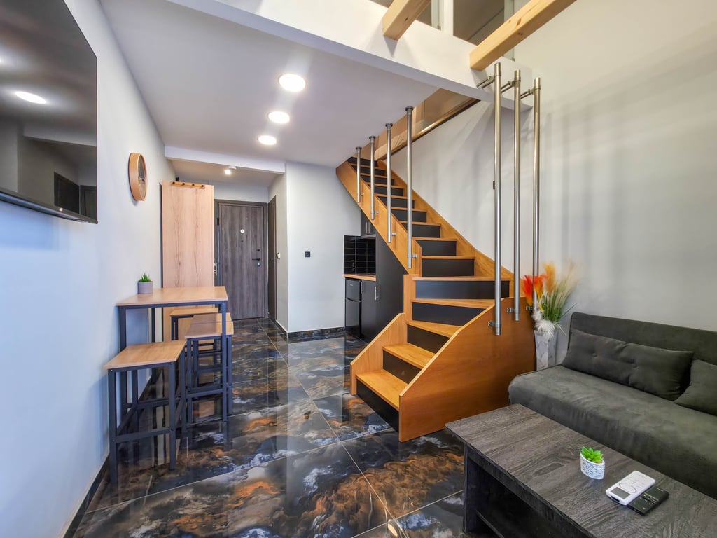 Deluxe Loft B2