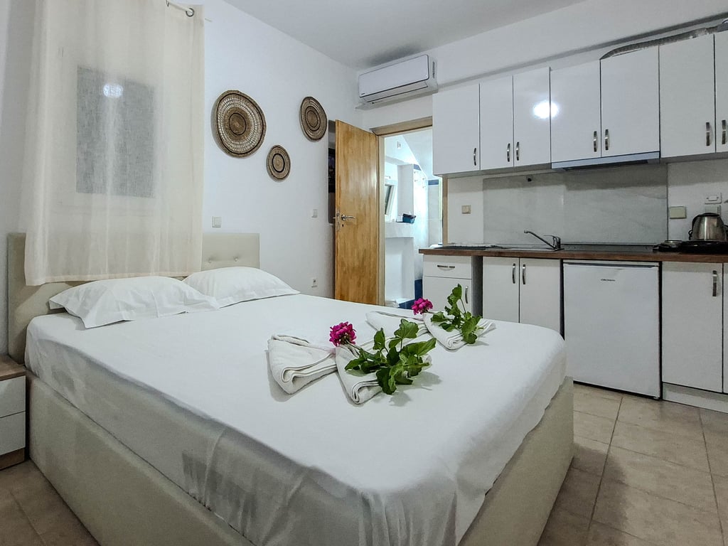 Olympio Luxury Studio Paros in Paros Paros, photo #6