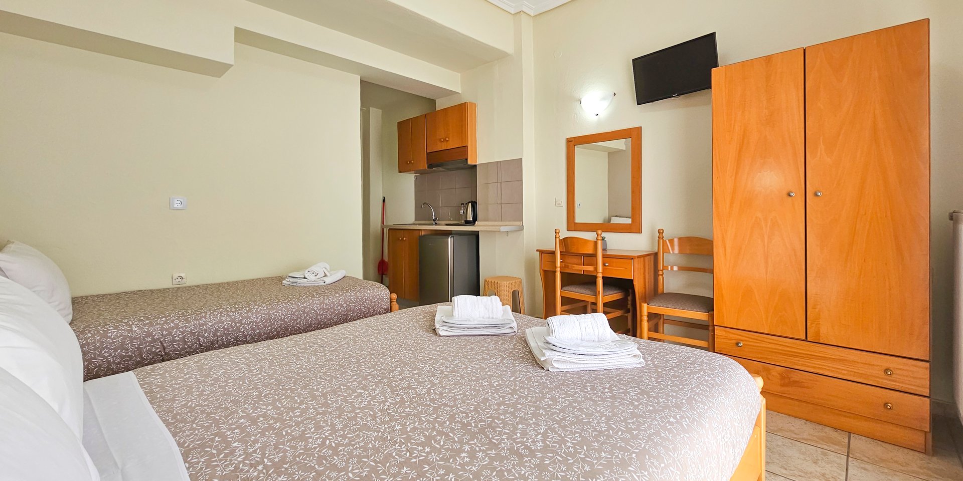 Junior Suite with Balcony