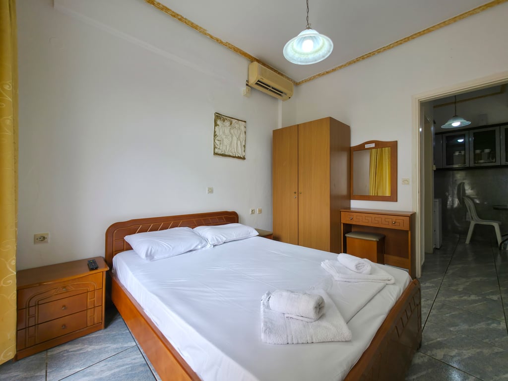 Juned Suites by SDR in Paralia Katerini logo