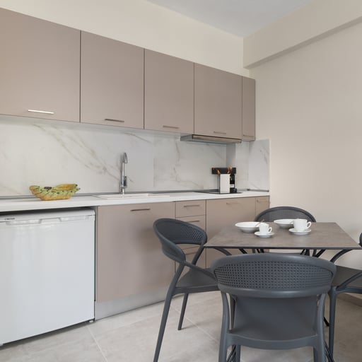 Deluxe Apartment photo 3