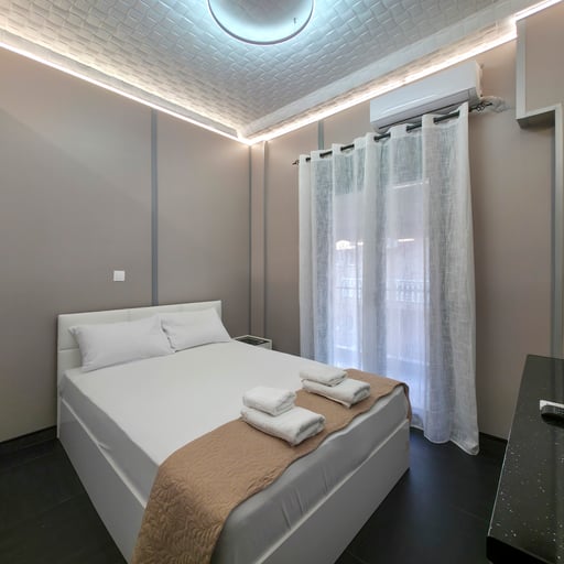 Hybrid 6D Luxury Suite by SDR photo 2