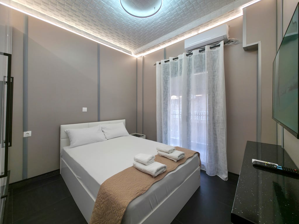 Hybrid 6D Luxury Suite by SDR