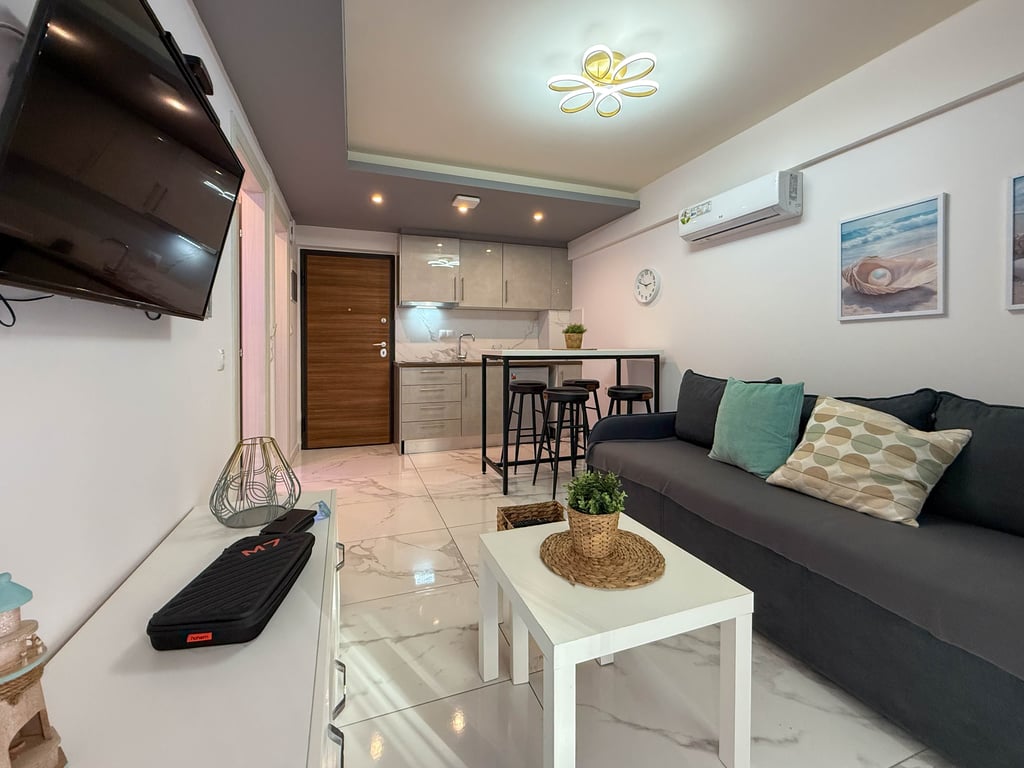 Private Pools & Modern Suites: The Ultimate Couple's Escape in Paralia