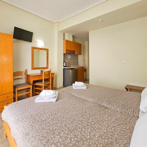 Double Room with Balcony photo 2