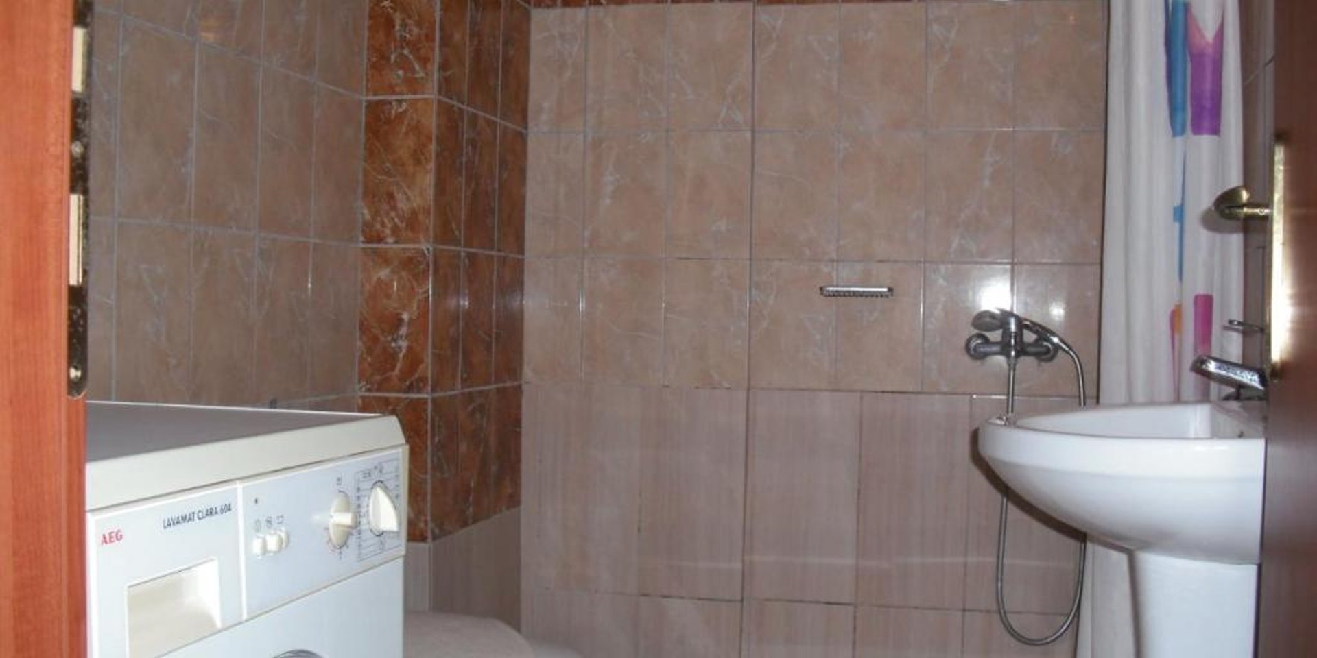 Top Apartment