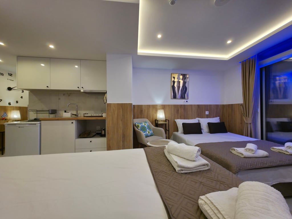 Space, professional family management, and the park-side setting.