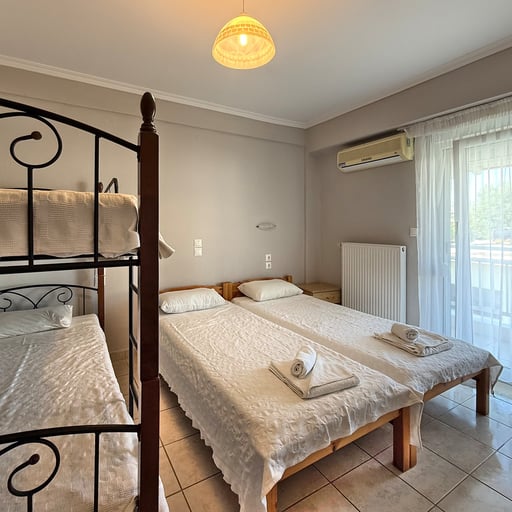 Quadruple Room photo 2