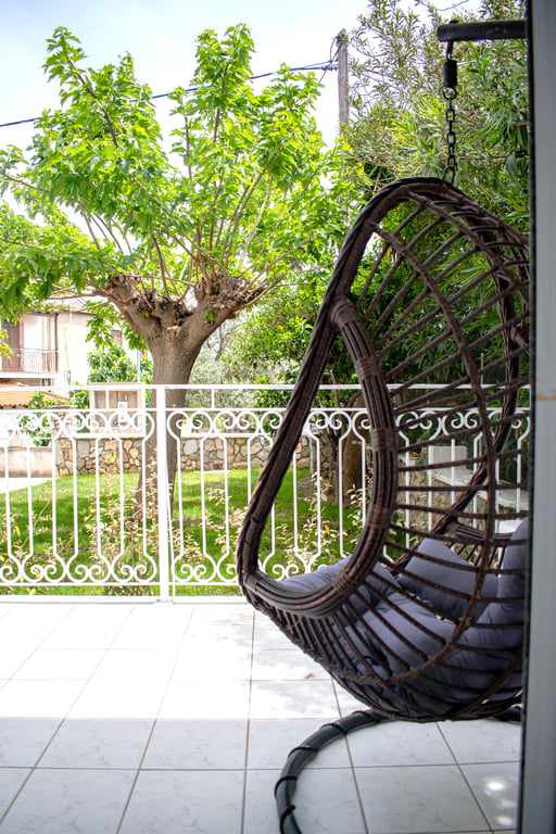 One Bedroom Apartment with kitchenette and Veranda