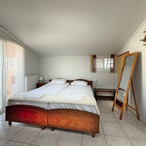 Lucia Loft photo 2