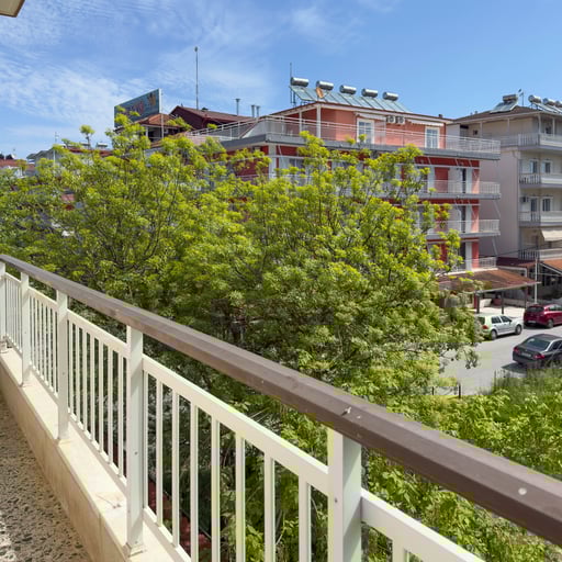 Apartment 5 photo 11