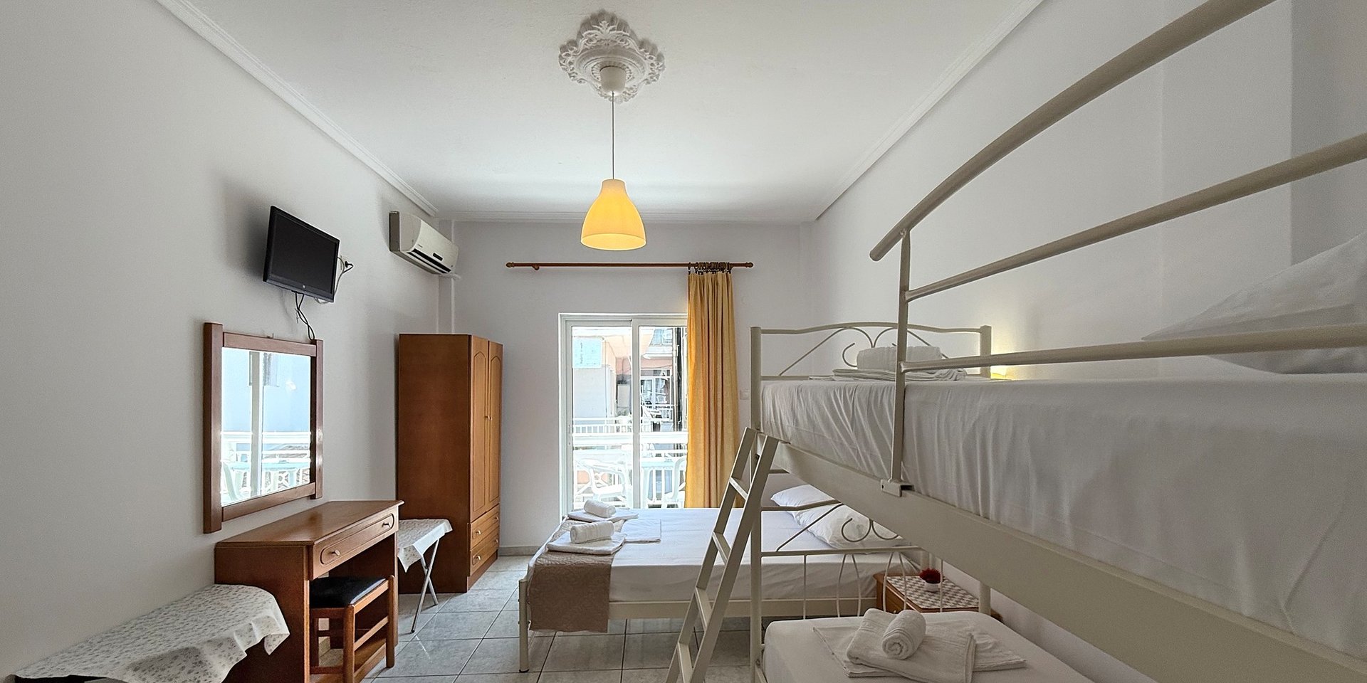 Meli Studios by SDR: Your Productive Seaside Escape in Paralia Katerini