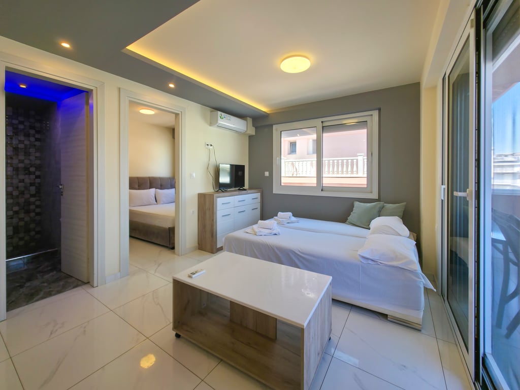 ZOE Studios by SDR