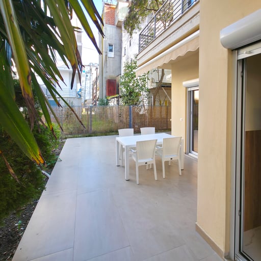 Deluxe Two-Bedroom Apartment n. 2 photo 3