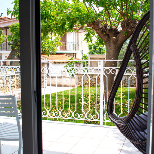 One Bedroom Apartment with kitchenette and Veranda photo 5