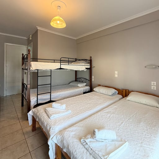 Quadruple Room photo 3