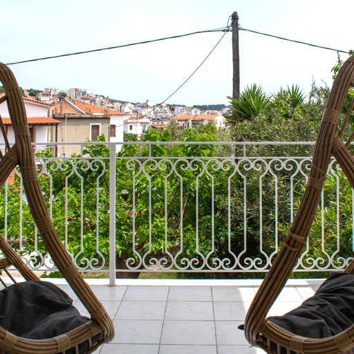 One Bedroom Apartment with balcony, 1st Floor photo 3