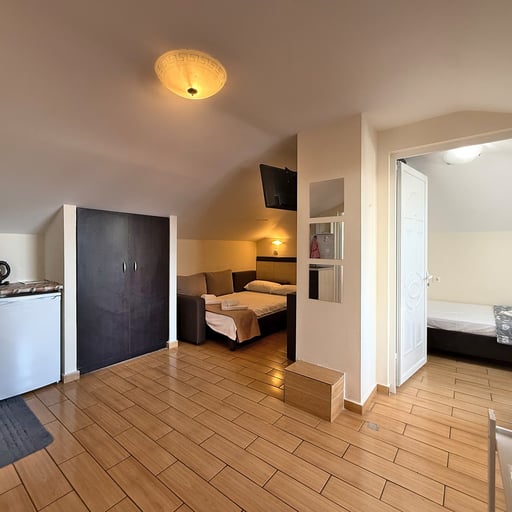 One-Bedroom Loft photo 8